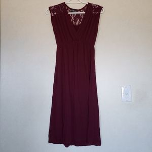 duetime maternity Burgundy Knee Length Dress